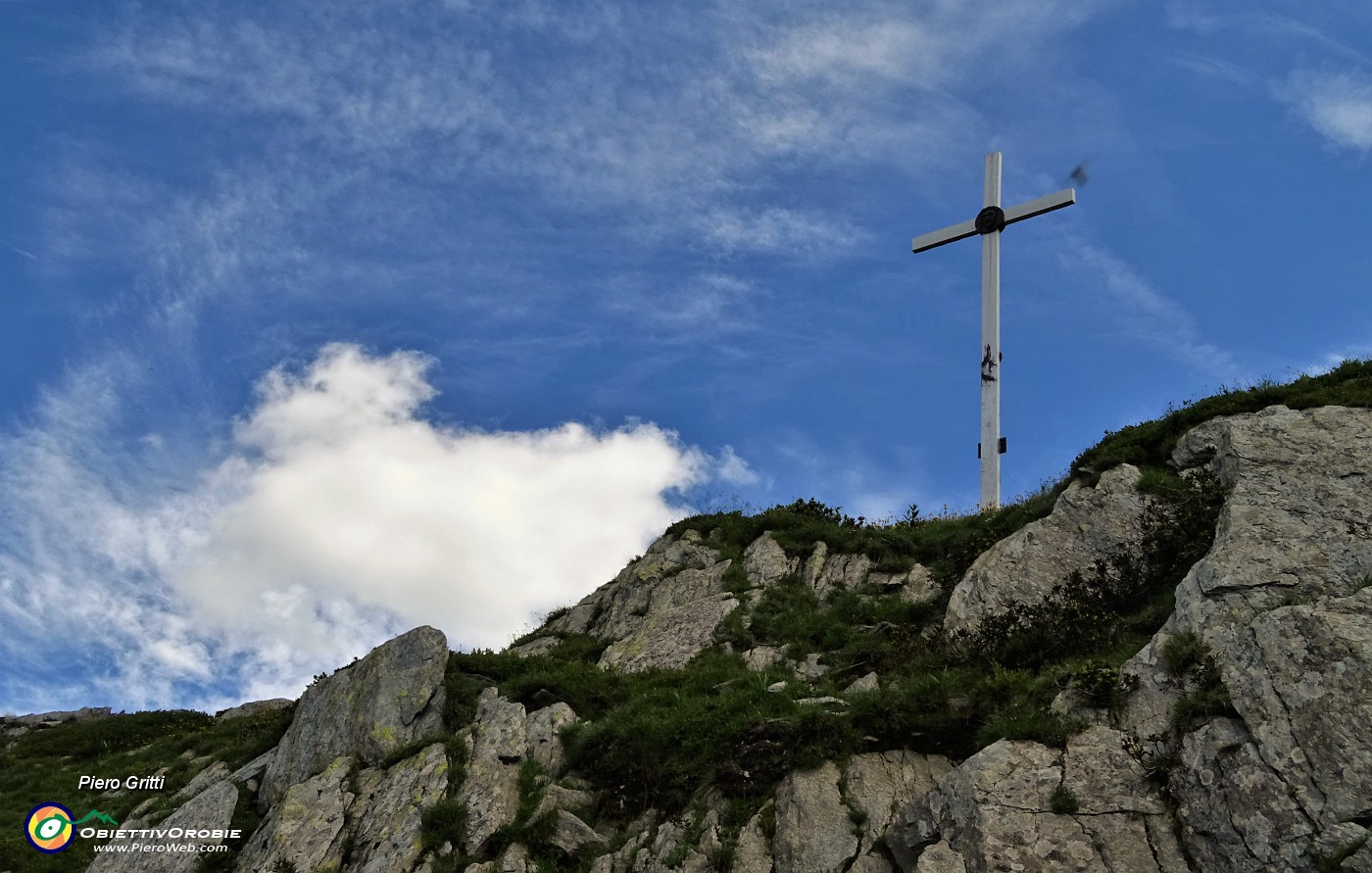 56 Risalito dalla Valle Lunga  sul sent. 112 al Passo di Tartano (2108 m).JPG